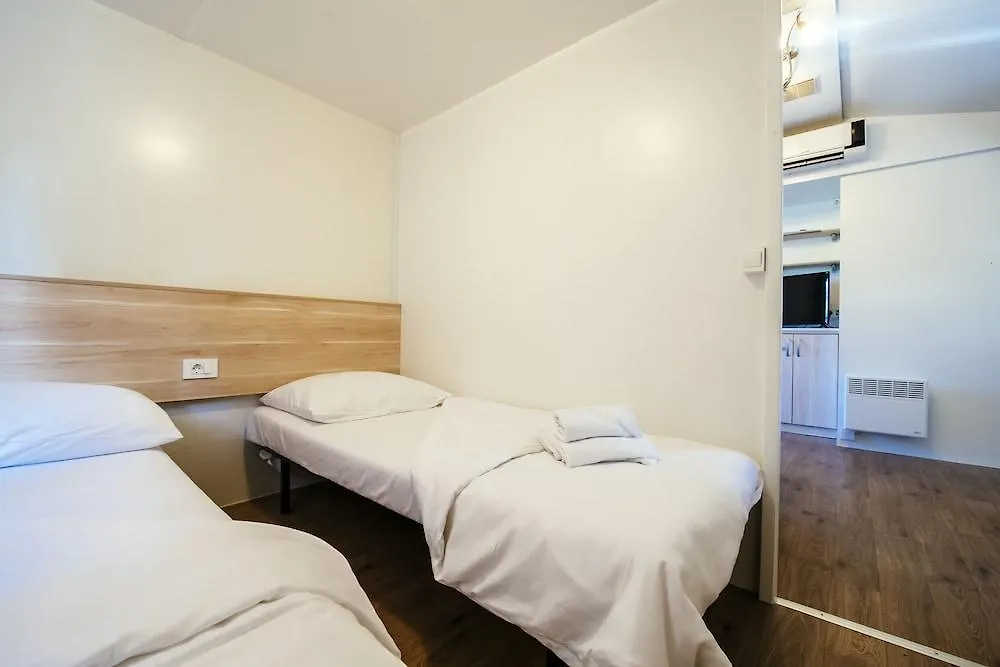 Zaton Holiday Resort Mobile Homes Nin 2*,