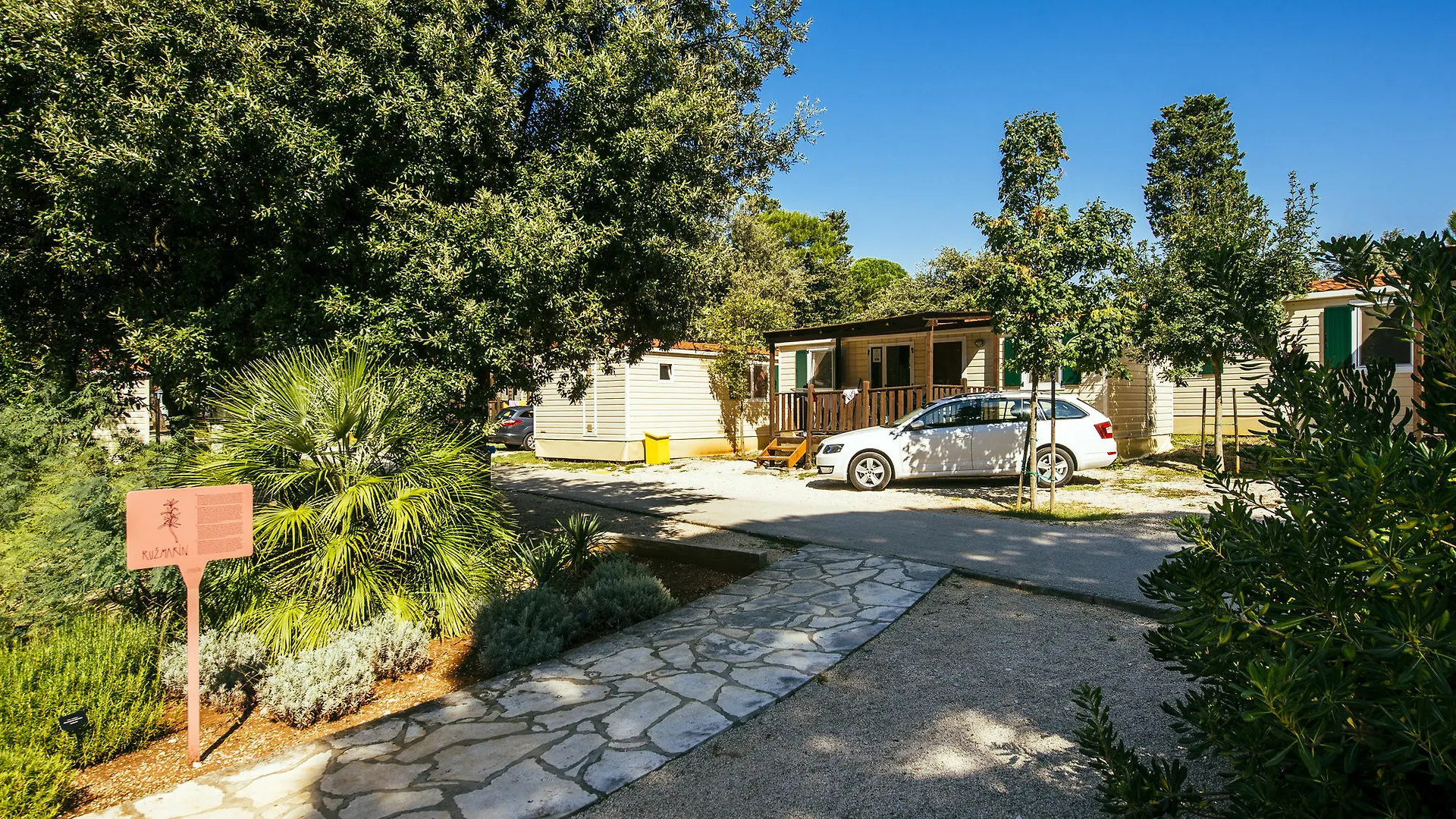 Zaton Holiday Resort Mobile Homes Nin 2*,