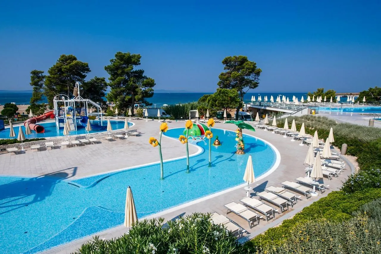 Zaton Holiday Resort Mobile Homes Nin
