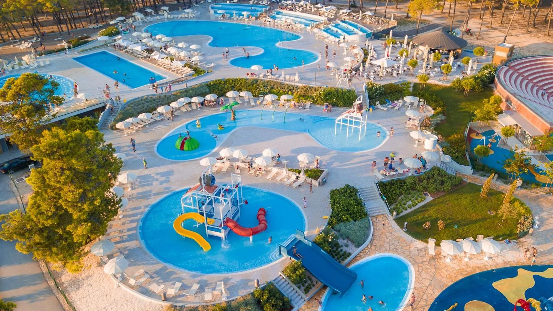 Zaton Holiday Resort Mobile Homes Nin