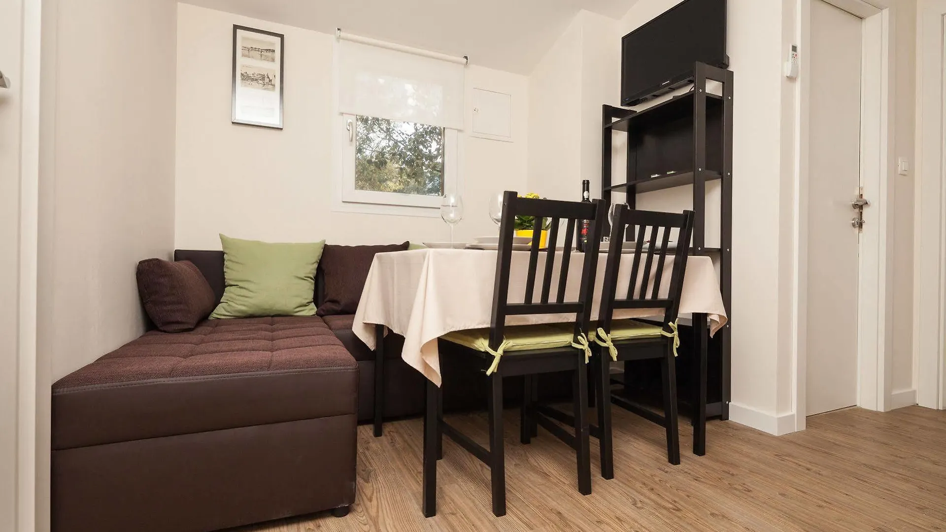 Zaton Holiday Resort Mobile Homes Nin